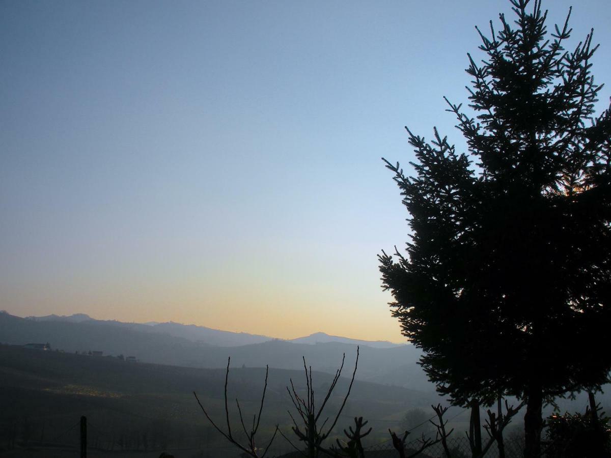 Vila Cascina Tra I Vigneti A Nizza Monferrato Exteriér fotografie